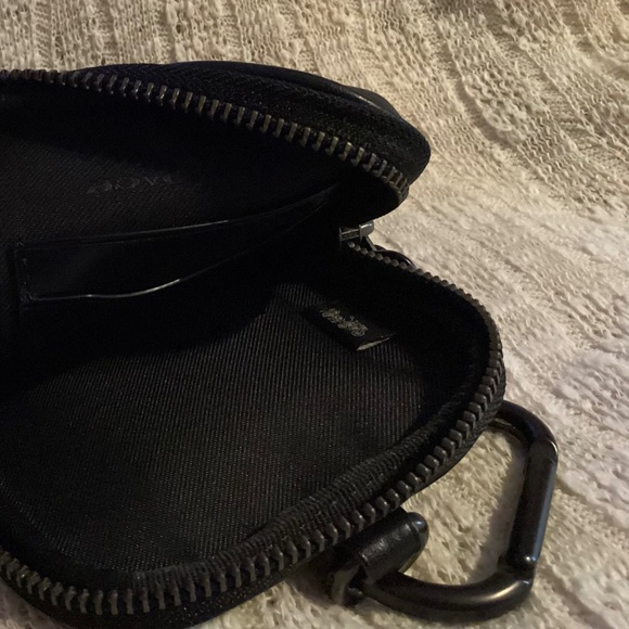 Coach Hybrid Pouch Black Leather Belt Bag Unisex - Picture 5 of 6